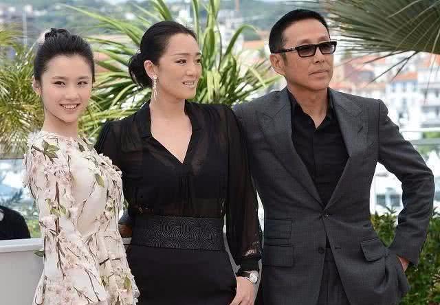 陈格35岁了虽然没有父亲陈道明出名但从不靠拼爹去夺取名誉