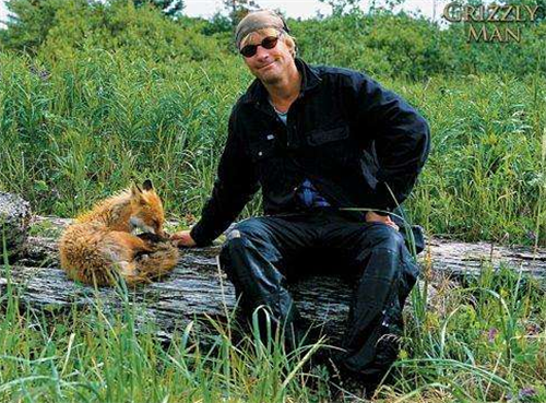 死前6分钟录音至今禁播|美国_社会|提摩西·崔德威|灰熊