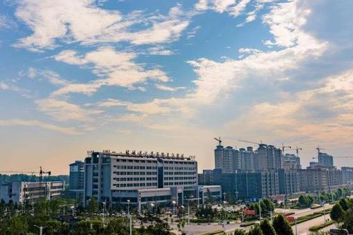 资源,柘城县地下蕴含有丰富的煤炭,通柘煤田的储量更是高达230亿吨