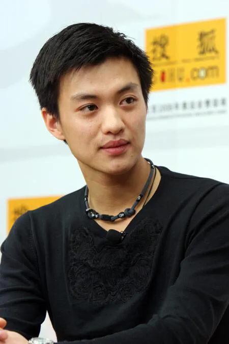 周一围,好"奇葩"的一演员_腾讯新闻