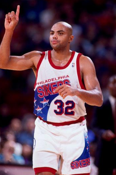 巴克利和马龙谁才是90年代第一大前?