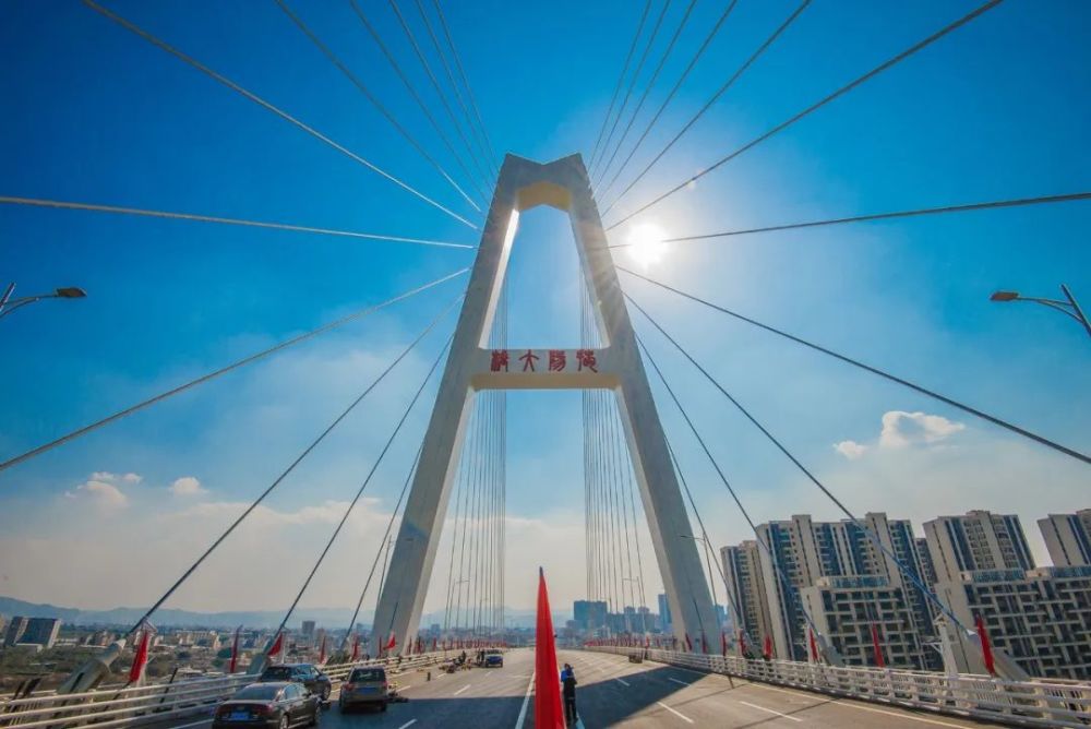 一睹为快揭阳大桥明天通车新貌抢先看