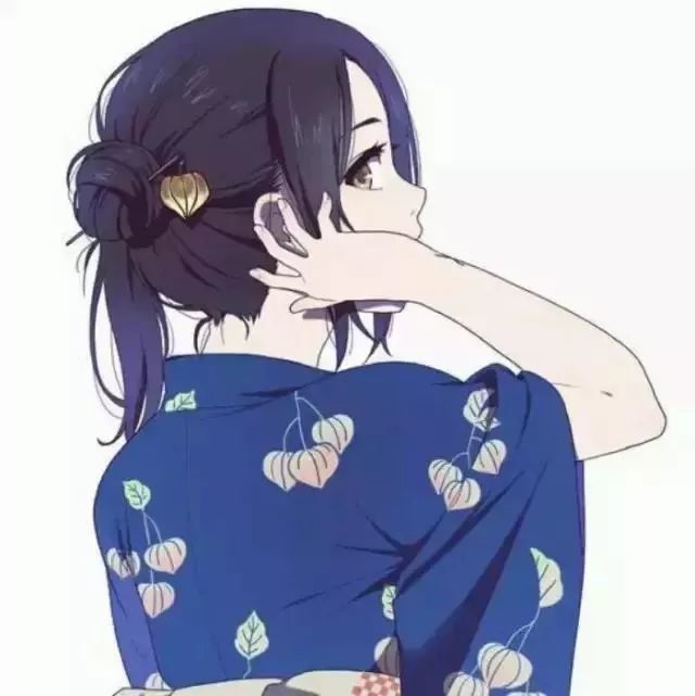 动漫女生头像纵然虎背熊腰也要高冷傲娇