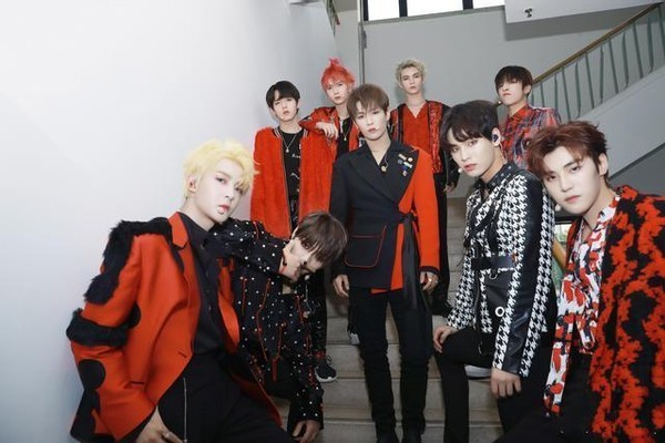 私生饭该不该存在?RISE男团成员被骚扰,