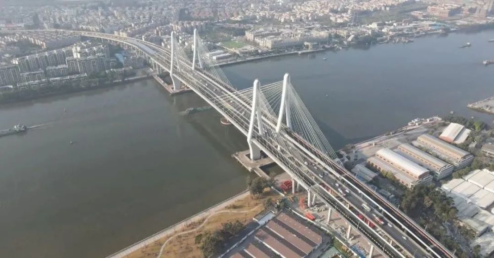 作为广州十三五规划重点项目,洛溪大桥拓宽工程由广州市交通运输局