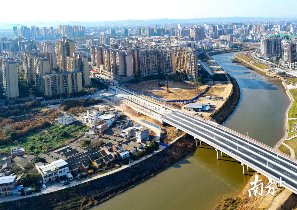 一城崛起锦绣正央梅州兴宁近三年投入超20亿元撬动新城区发展