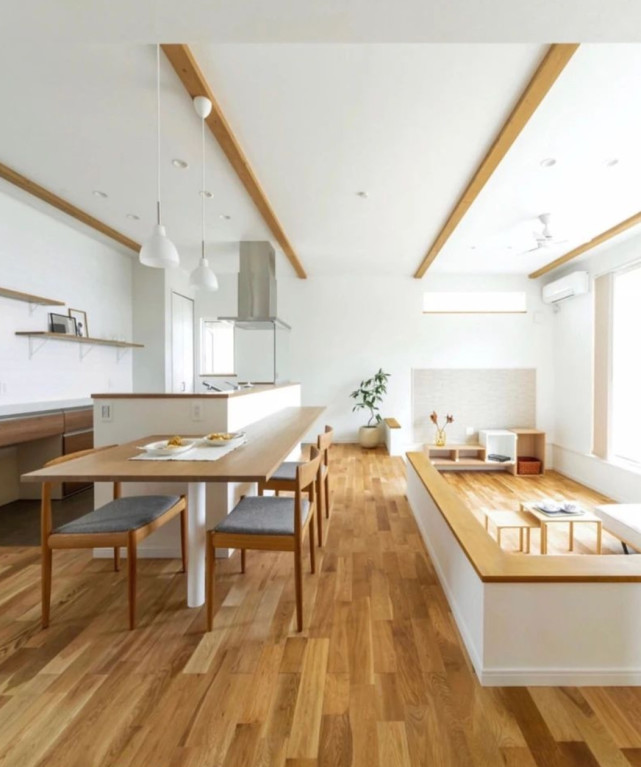 日式简宅就是舒适,不做吊顶局部打地台,地面错层设计更有层次感