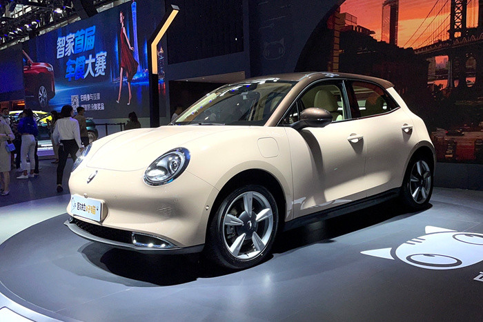 电动界的"mini",保时捷设计师,满电跑500km,轻松坐5个成人