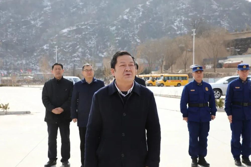 在新春佳节即将来临之际,陕西省森防办主任,应急管理厅副厅长白凡一行