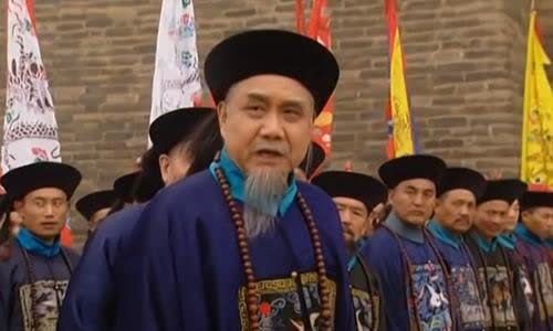 康熙朝三大重臣索额图,明珠和佟国维,为何只有佟国维得以善终?