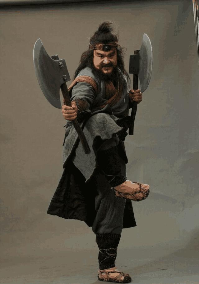 刘邦临死犯糊涂派人去杀妹夫樊哙幸亏有此人解围