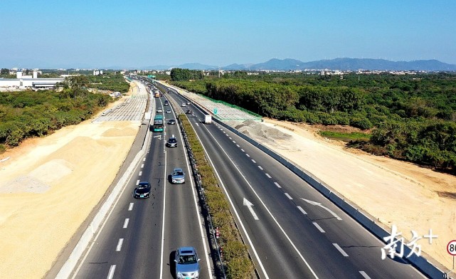 春节在期盼中临近,广东茂湛高速公路有限公司(下简称"茂湛公司")党员