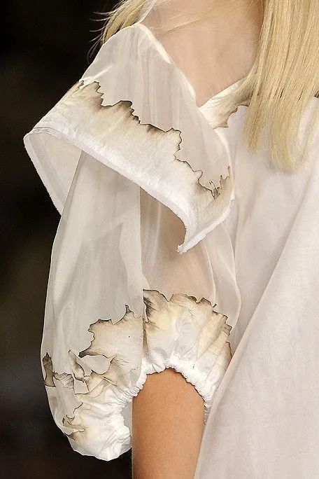 【绘画素材】女生飘逸沙袖素材参考,仙气十足!