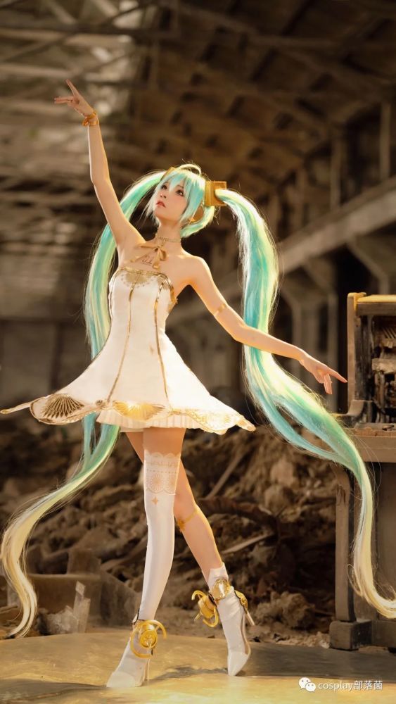 cos初音未来cos正片小柔