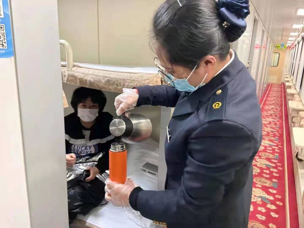 长春客运段客运一队 高标准做好春运启动工作