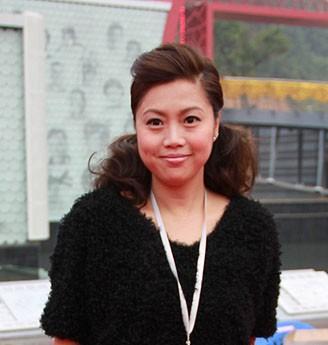 感激当年已故旧爱曾伟权保护前tvb女艺人直言不好的事要忘记