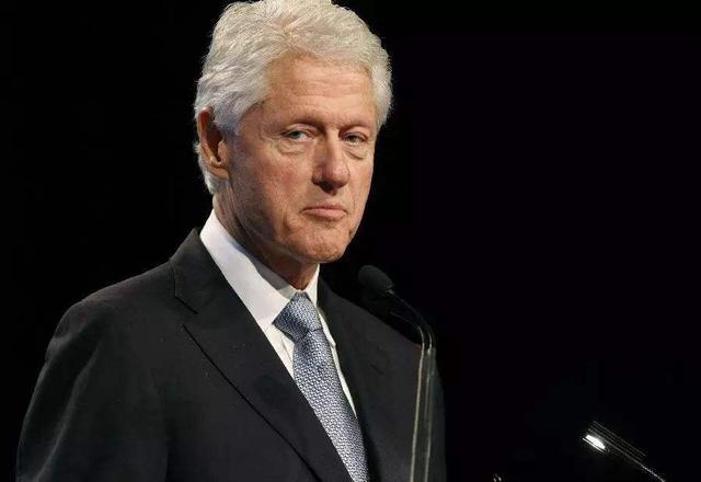 小布什是美国历史上最差的总统不他只是最倒霉而已