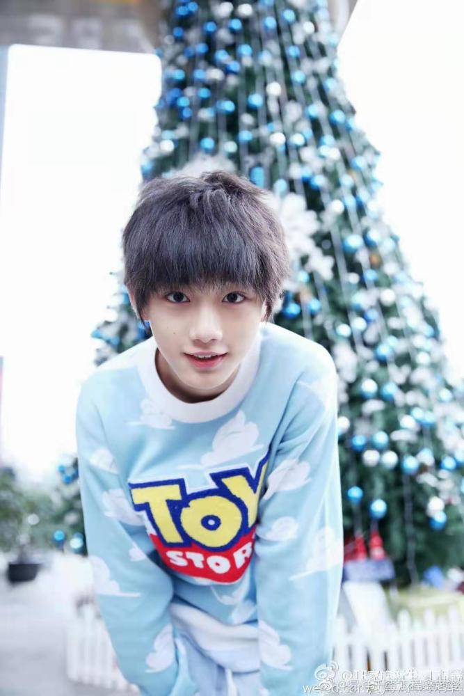 丁程鑫人类幼崽时期的丁程鑫