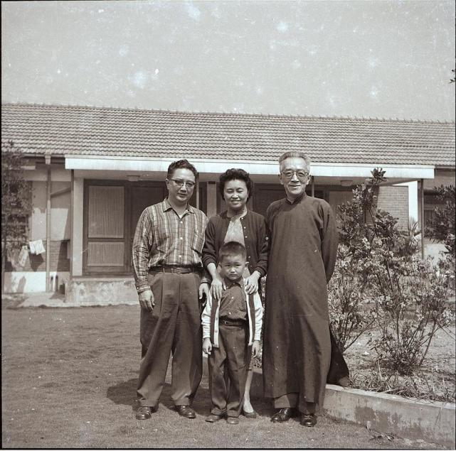 胡适与胡祖望一家可叹,胡思杜虽生在一个人人羡慕的家庭,有一个振臂一