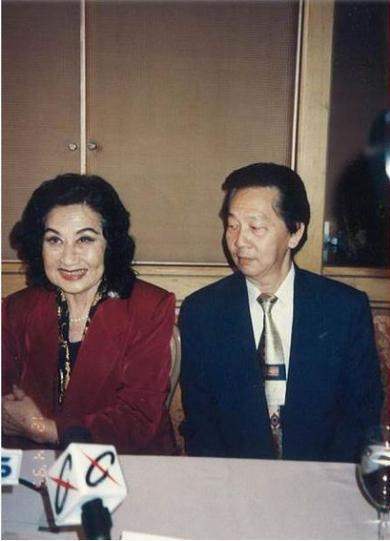 一代妖姬白光早年历数次情劫晚年与小26岁丈夫走完最后30年