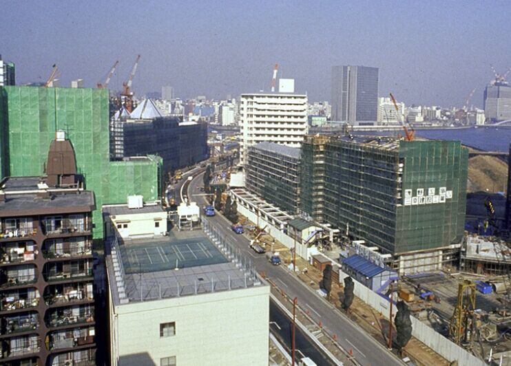 上世纪日本房价暴跌 无数人自杀 但日本悟出一个沿用至今的真理 腾讯新闻