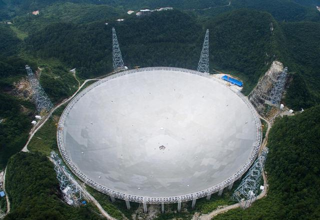 天眼|曾是全球闻名的“天眼”，花2.6亿修建，如今却杂草丛生无人问津