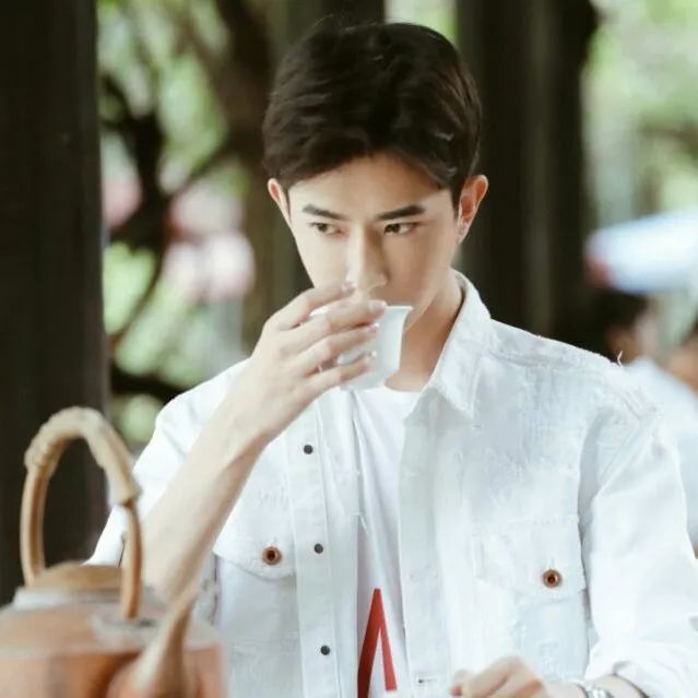 爱豆头像于朦胧