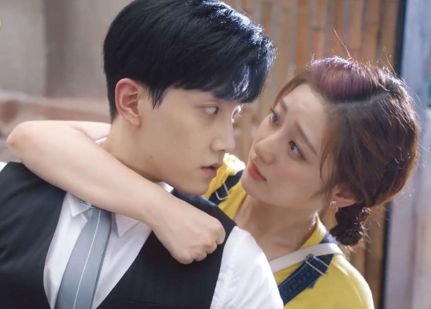 《不可思议的爱情》由几个不认识的演员来演,本就已经不可思议了,最让