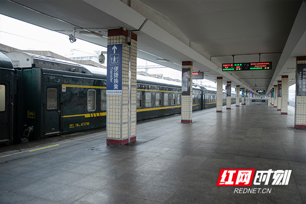 图片故事丨这是下午三点零五分的长沙火车站