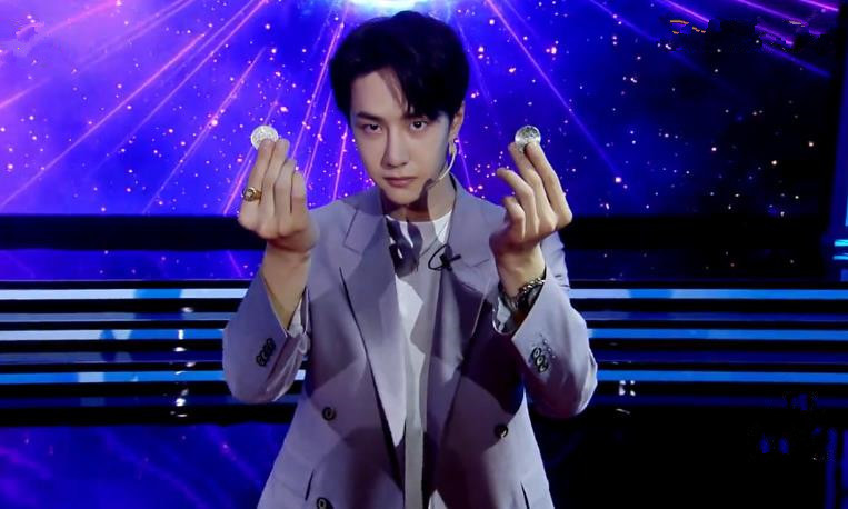 汪涵亲子首秀,王一博花式变魔术,这期《天天向上》你看懂了吗?