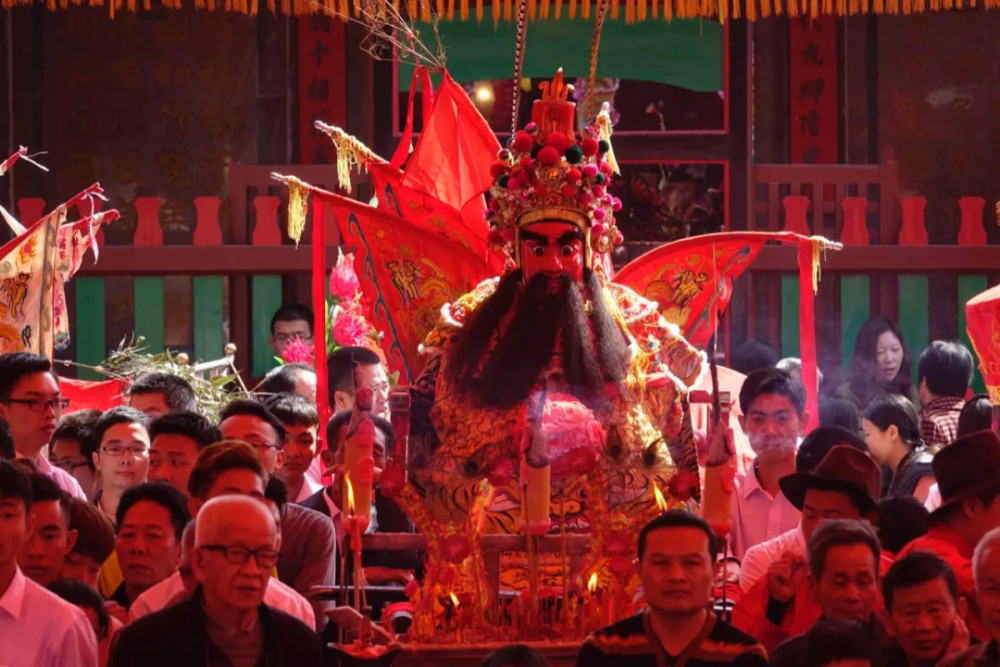 申面公,是毎个潮汕家庭必供奉的 灶神.