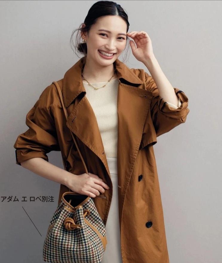 四五十岁女人减龄搭配,日系风衣搭配优雅又有女人味,时髦又百搭_腾讯