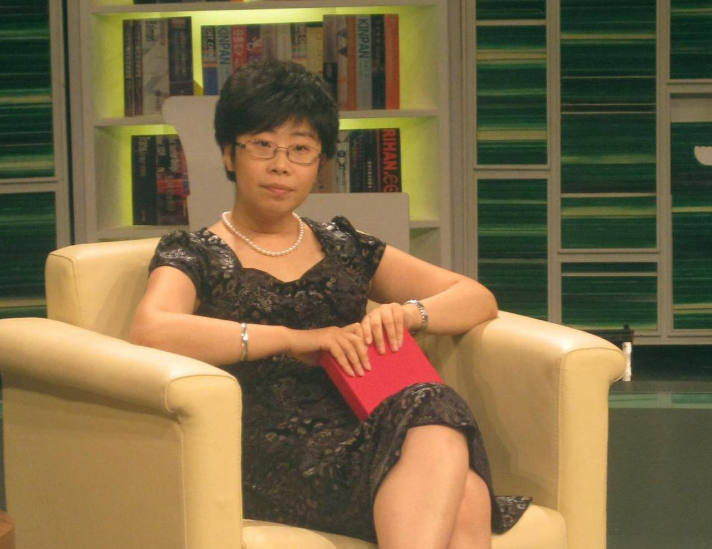 一代才女蒙曼,还是百家讲师,实力到底怎样?_腾讯新闻