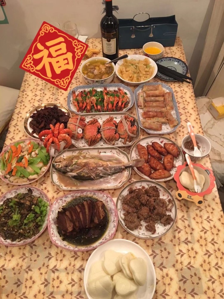 他們的團圓飯故事溫暖了春城