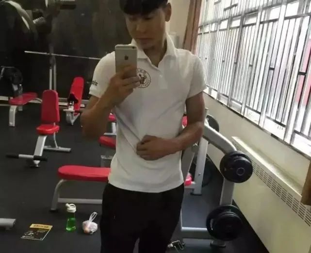 急性肾衰竭|25岁男子，急性肾衰竭入院，两件事是“罪魁祸首”