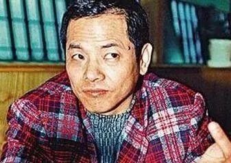 她是洪兴十三妹原型澳门女赌王百亿身价70多岁仍单身