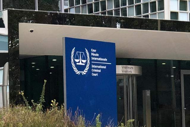 南斯拉夫解体后,联合国建立一个"前南斯拉夫问题国际刑事法庭",简称"