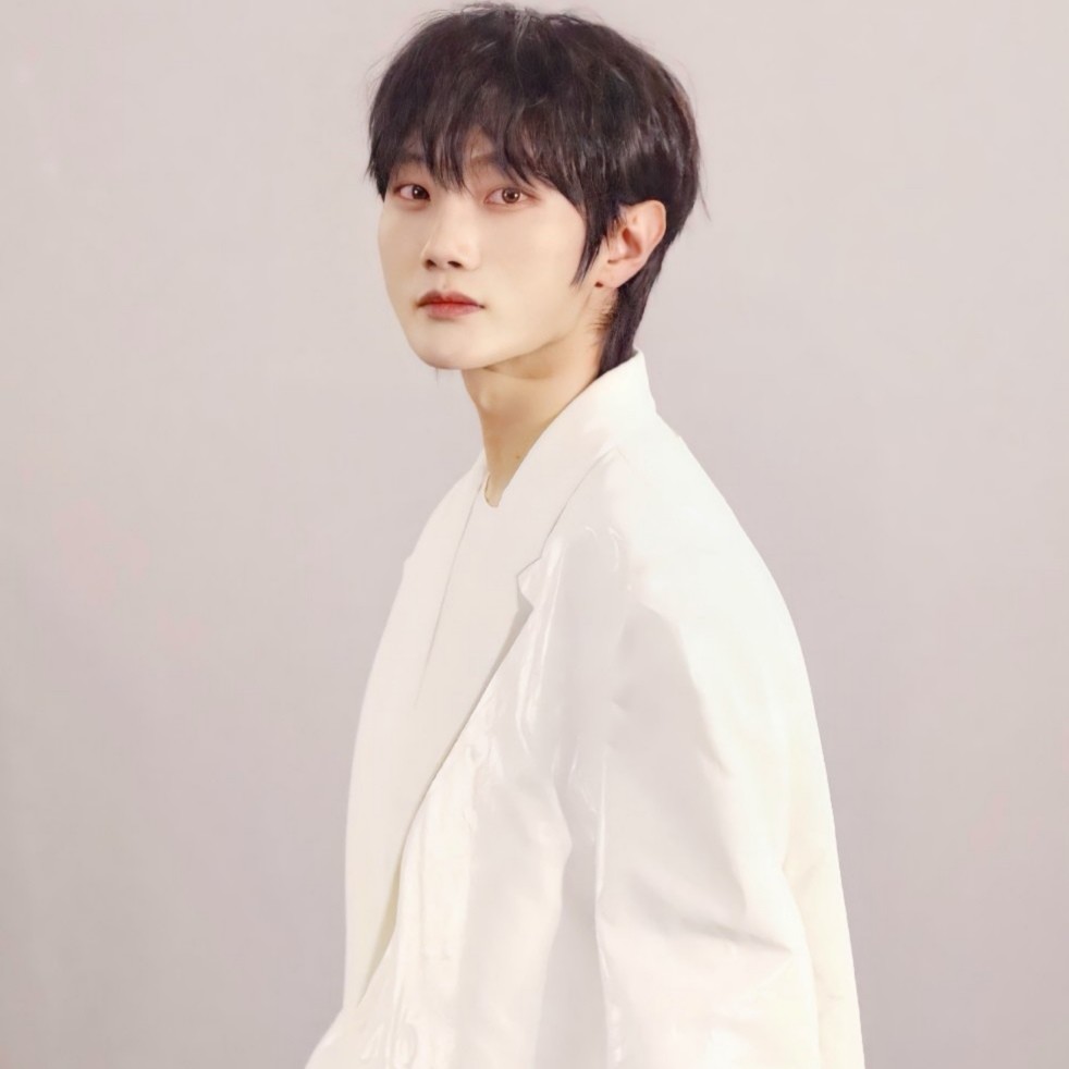 第192期刘也高清头像头像分享