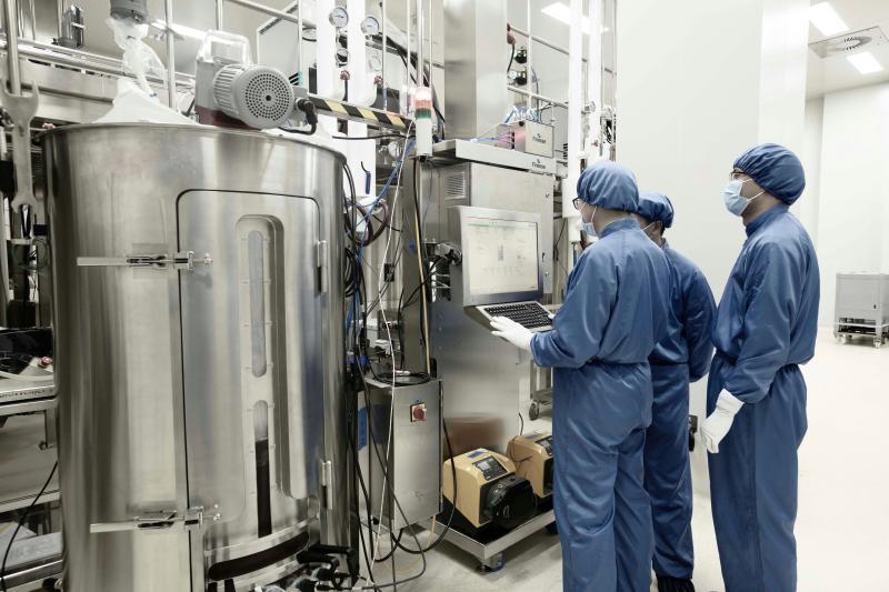 新冠|新冠“双抗体疗法”在美国获紧急使用授权，上海企业参与研发