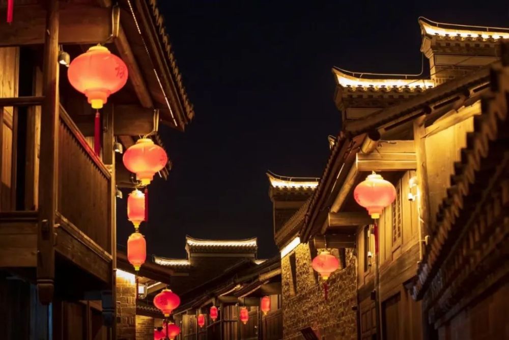 就地过大年丨靖安西门古街一半烟火一半生活