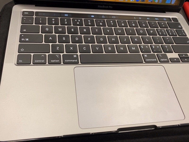 剪刀键盘macbookpro在稳定的基础上又亮眼一击