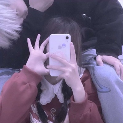 情侣头像|情侣头像：地球和太阳都不是宇宙的中心，你才是！