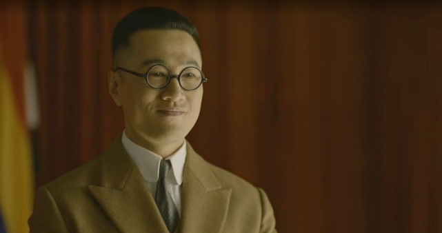 觉醒年代有深意辜鸿铭为何总漱口这里边藏着古人做派