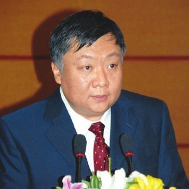 钢铁大王--杜双华枪林弹雨的江湖路