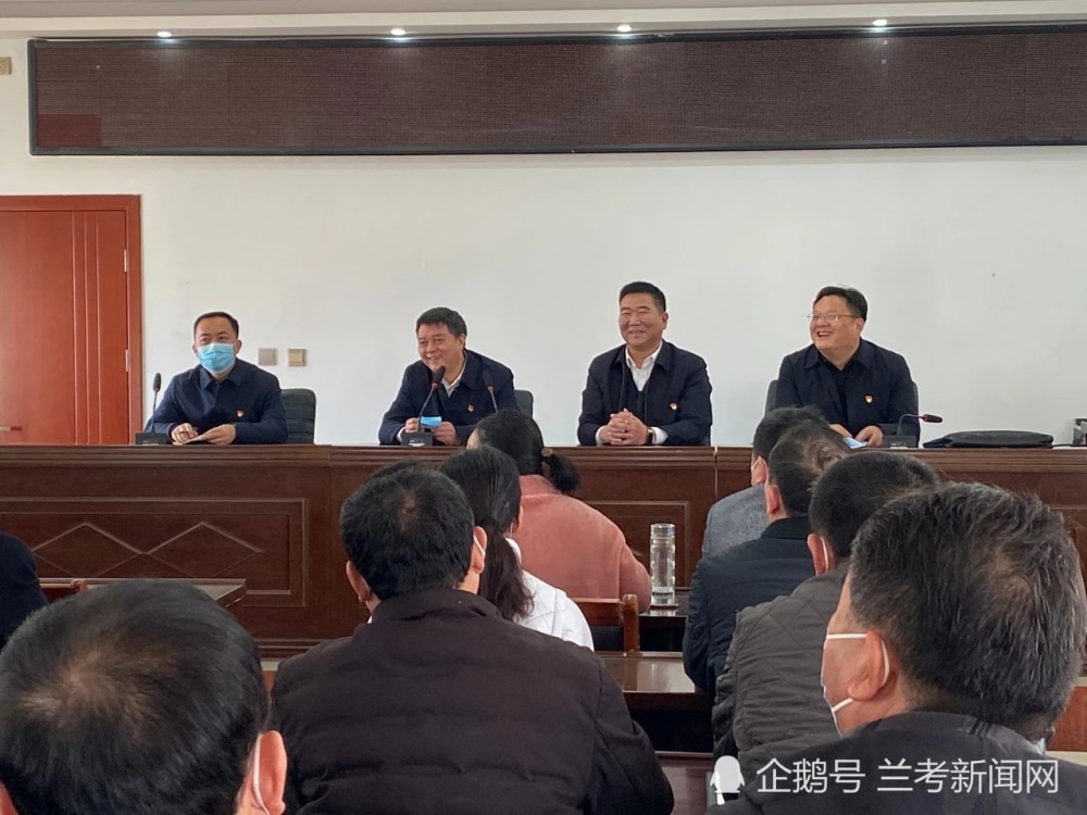 开封市委常委兰考县委书记李明俊调研市场监管工作