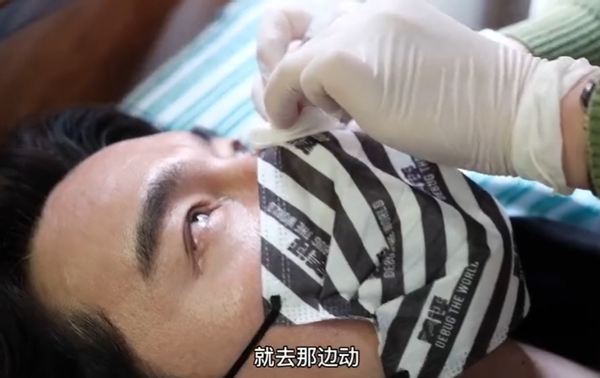 胡兵从艺30周年又做眼部手术!眼部红肿太严重?原因曝光被狂赞