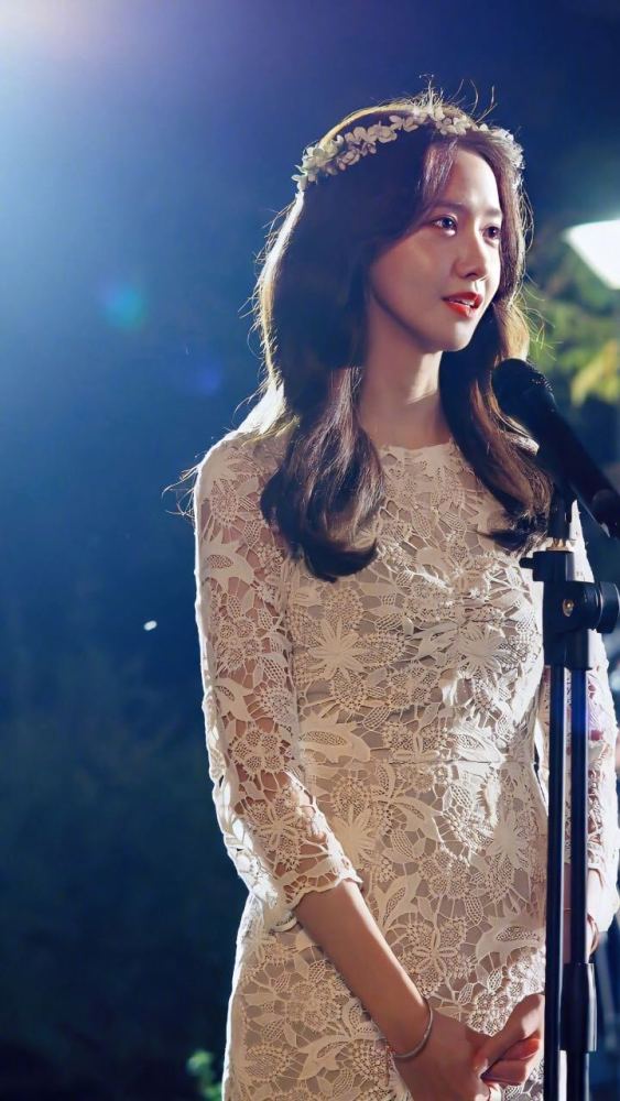 林允儿绝美壁纸头像