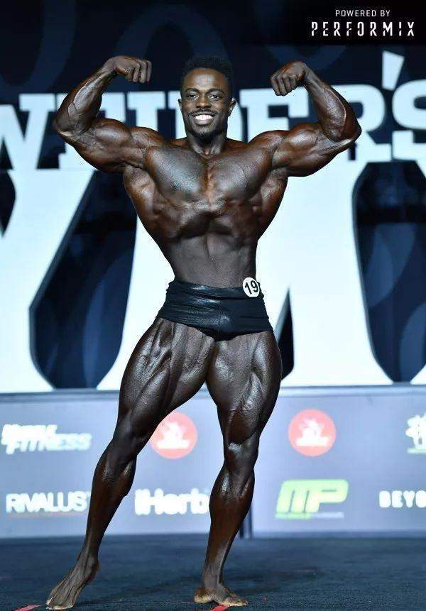 黑豹 特伦斯 古典健美造型之王 小个子却有1 8米的既视感 腾讯新闻