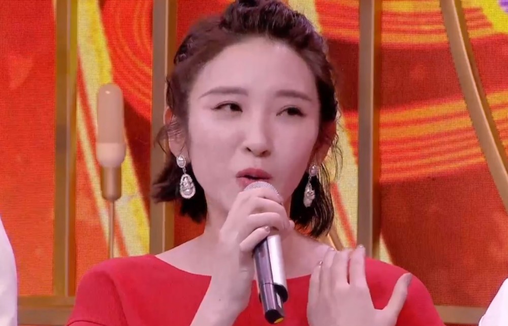 春晚小品开往春天的幸福胡杏儿唐艺昕参演还有谁呢