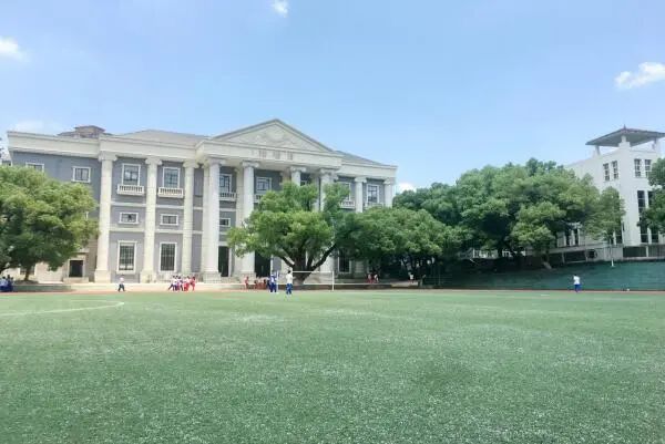 九江市同文中学给您拜年啦!